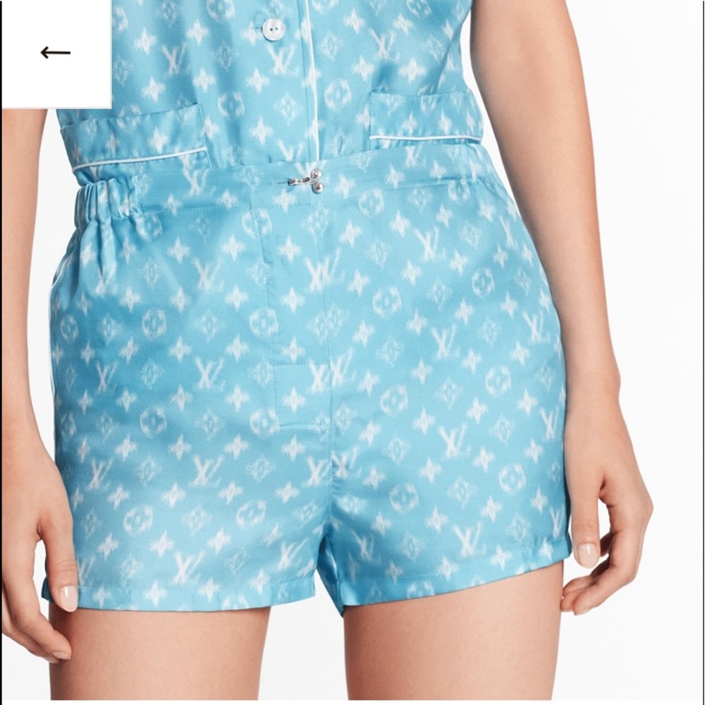 LOUIS VUITTON MONOGRAM PAJAMAS - Picture 3 of 6